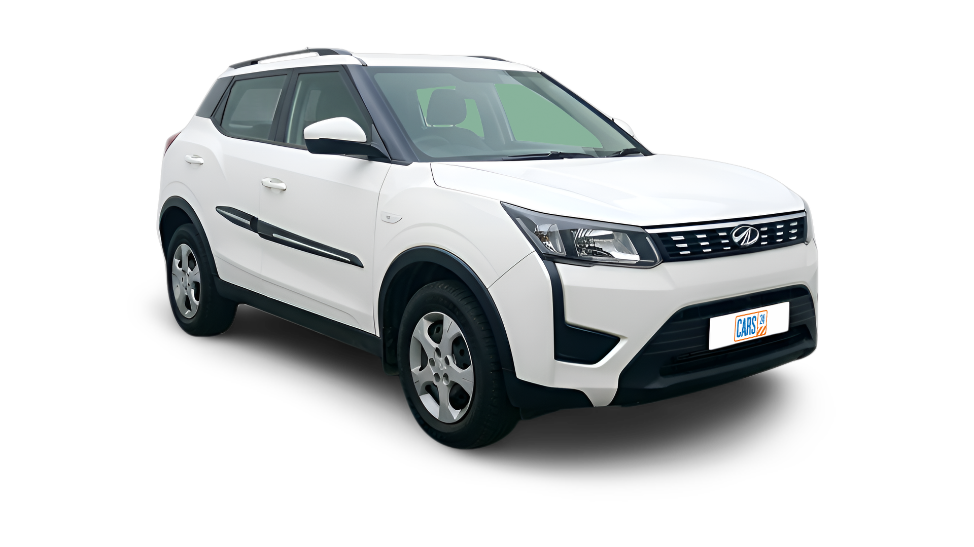 Mahindra XUV300-img